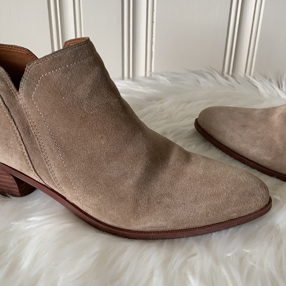 Franco Sarto Tan Suede Booties Wooden Heel Size 9.5 - Picture 8 of 11